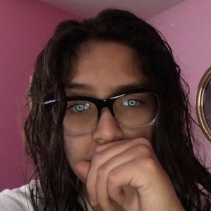 Meet your Posher, Savannah